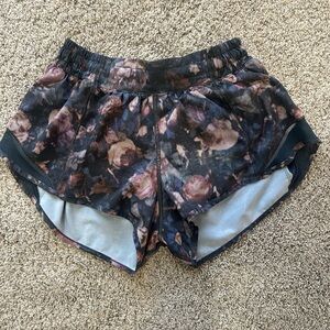 Lululemon Hotty Hot Shorts